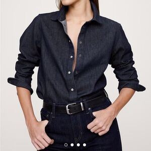 NWT!!! Womens Banana Republic Every Day Denim Shirt Size xs